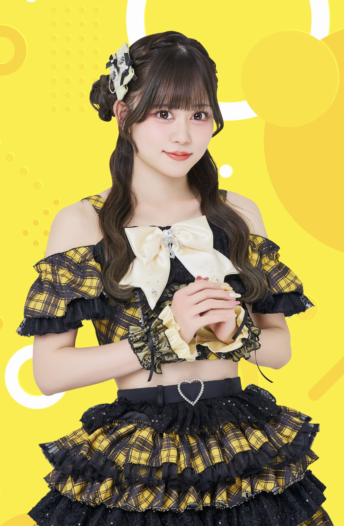 彩良 菜月